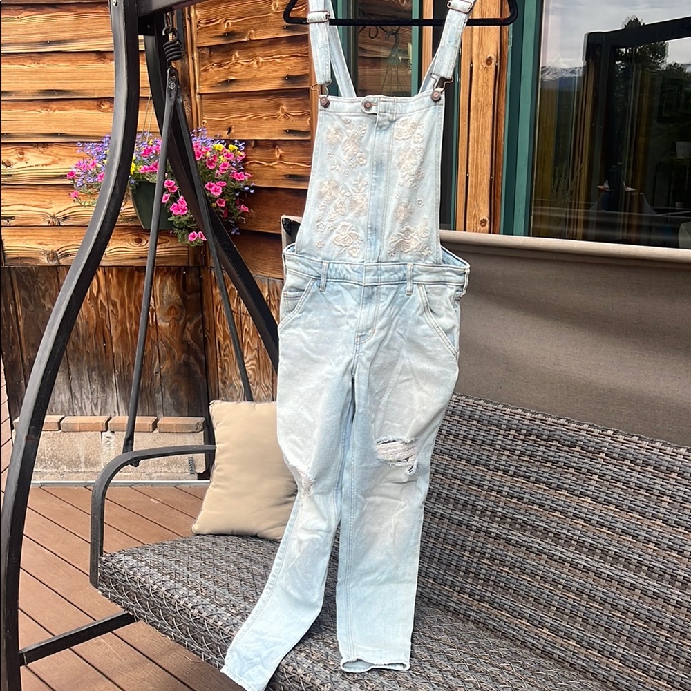 Hollister Light Blue Super Skinny Crop Overall Vintage Stretch, Embroidered